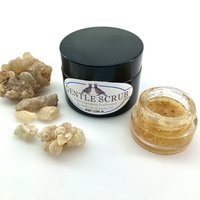 2 Dirty Birds handcrafted gentle face scrub