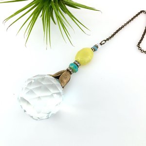 Lemon Jade Crystal Sun Catcher: 30mm Rainbow Prism Window Garden Decor