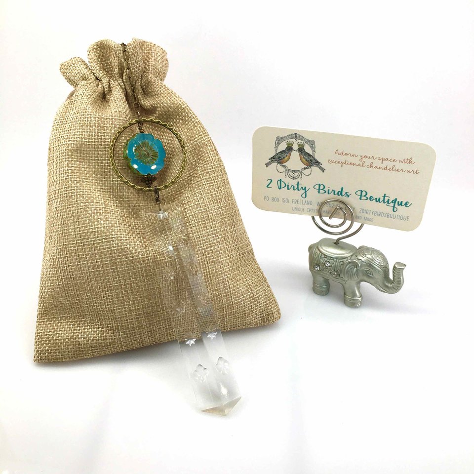 Vintage Crystal Prism Suncatcher: Flower Theme Window Garden Decor